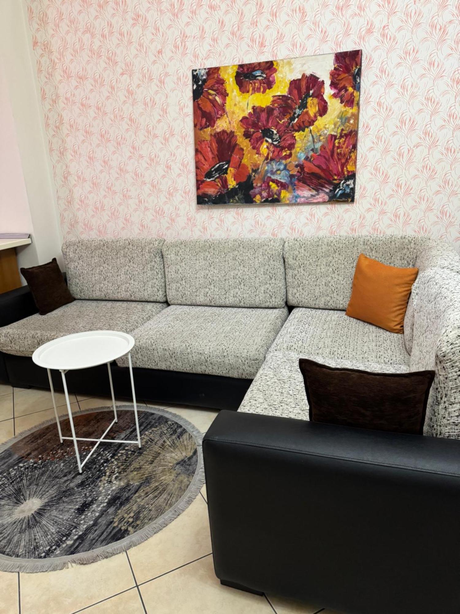 Condor Center Tirana Apartment Zewnętrze zdjęcie